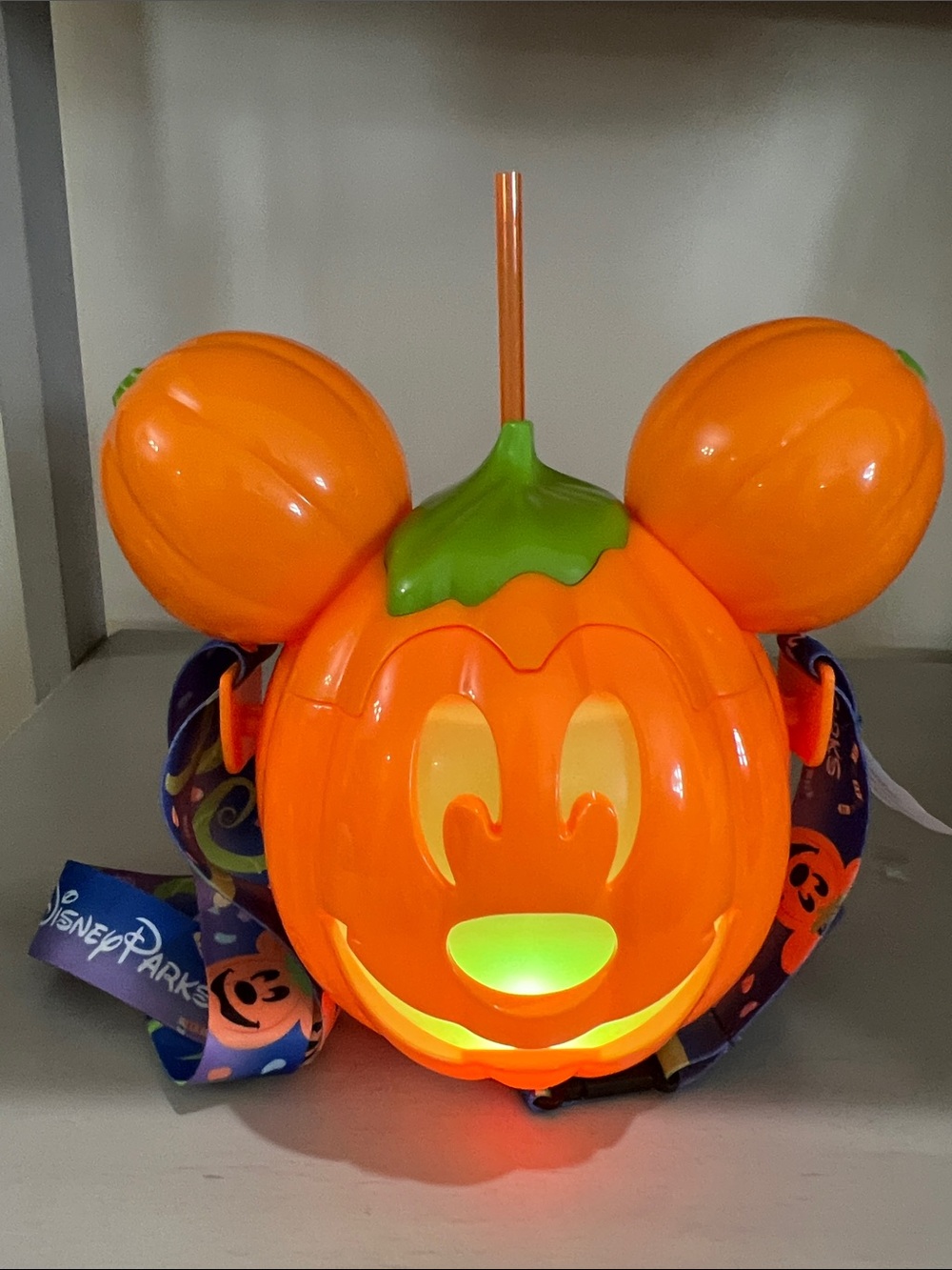 Mickey Pumpkin Trick-or-Treat Disney parks sipper - Picture 2 of 3